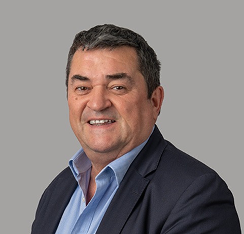 Simon Brown Total Capital